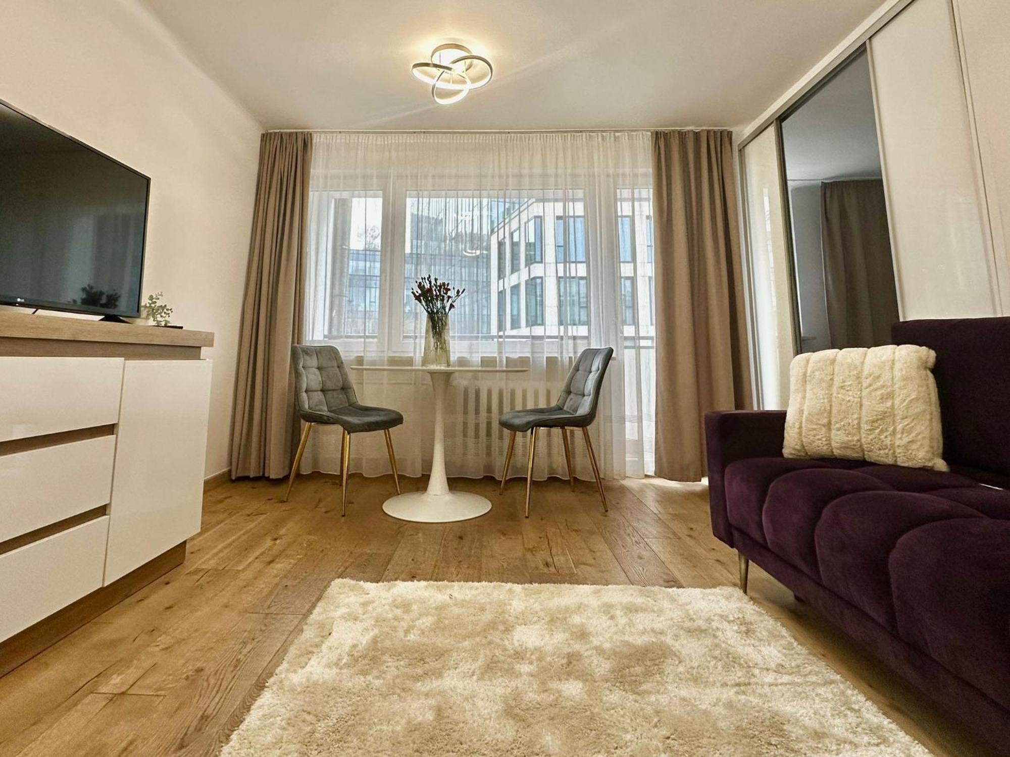 Chmielna 106 - Free Parking - Duzy Balkon Appartement Warschau Buitenkant foto